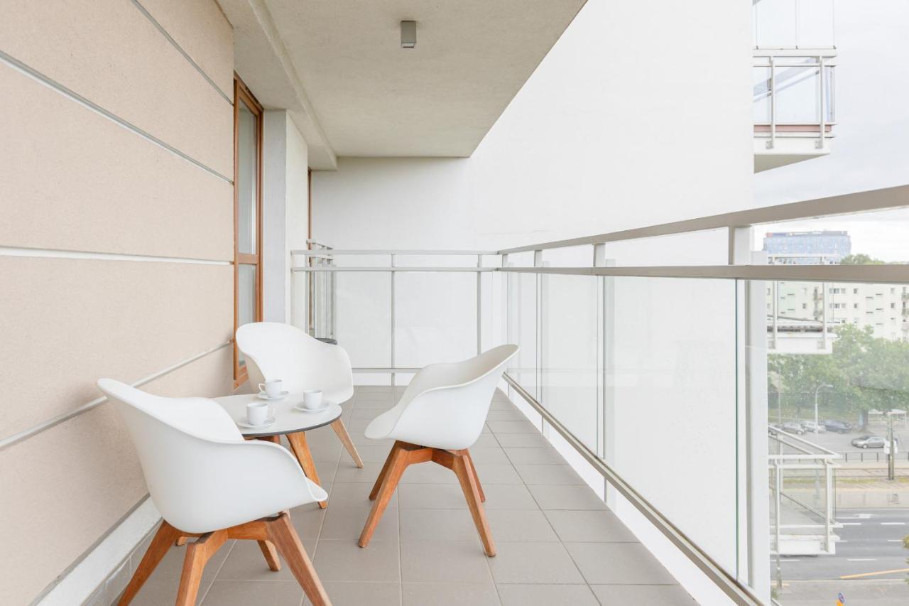 Quiet Apartment Park Edwarda Szymanskiego By Noclegi Renters Warschau Exterior foto